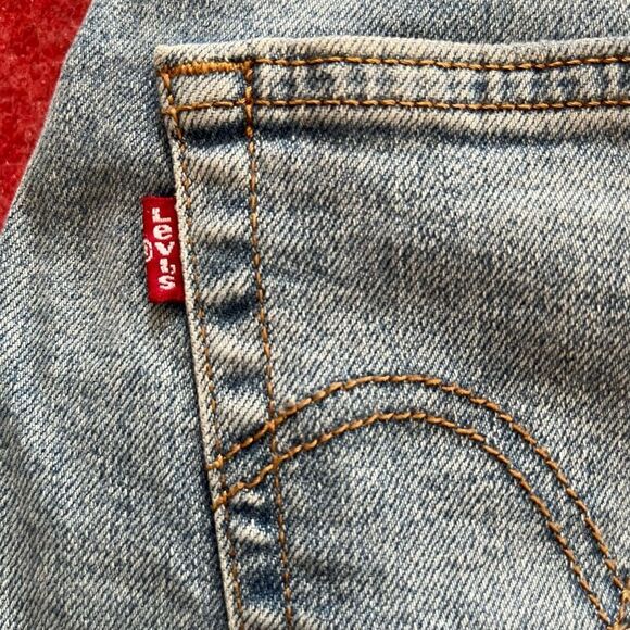 Levi's Medium Wash Wedgie Straight Distressed Denim Jeans 31x28 - Picture 16 of 16